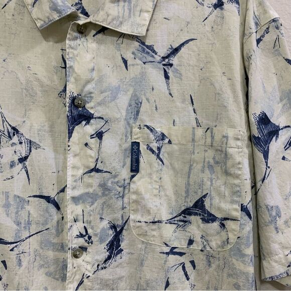 COLUMBIA Shirt Mens 100% Cotton Short Sleeve Button Up Cream Blue Swordfish. - Picture 4 of 10